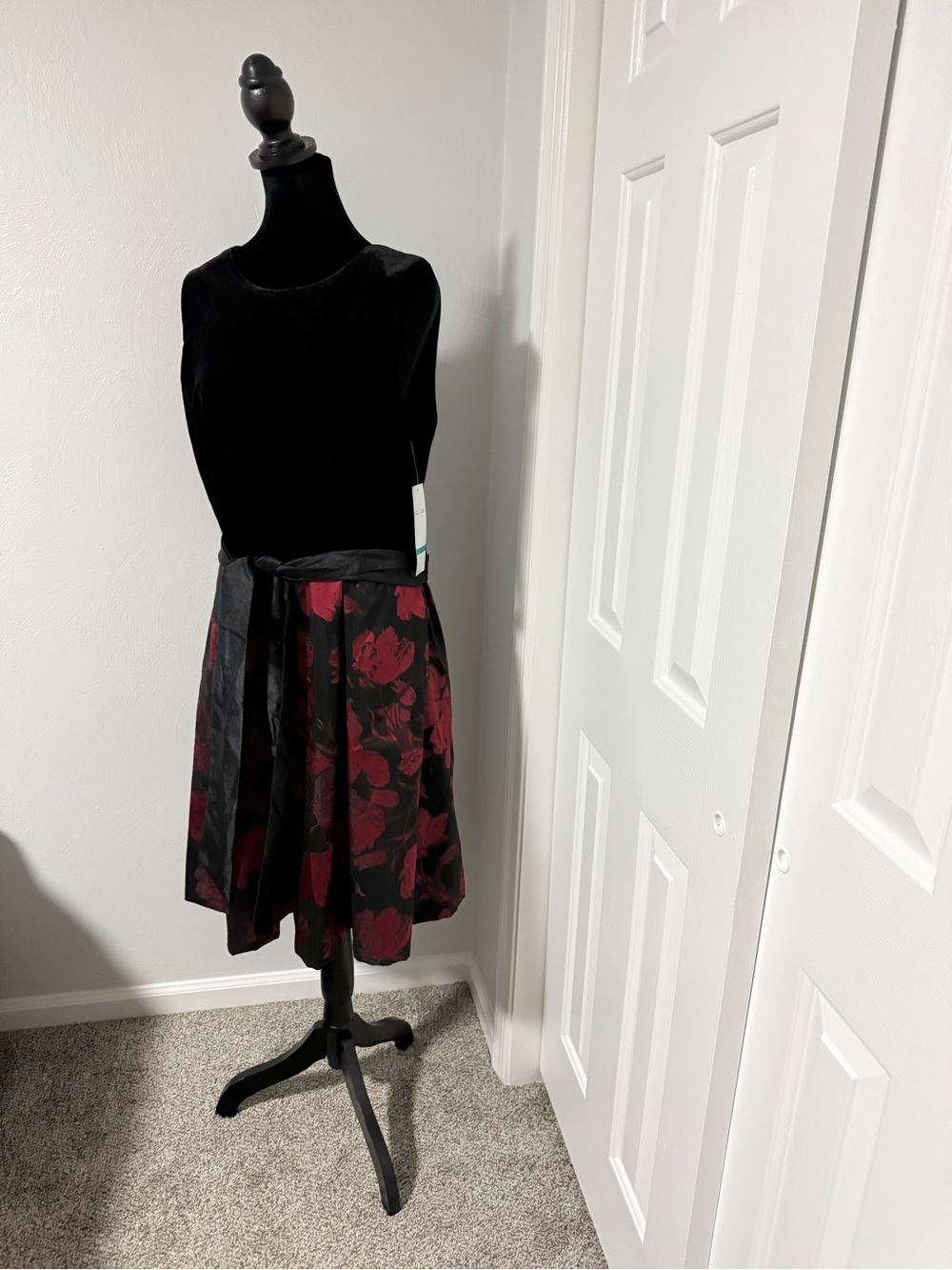 Red Floral Circle Skirt with Black Tie Waist